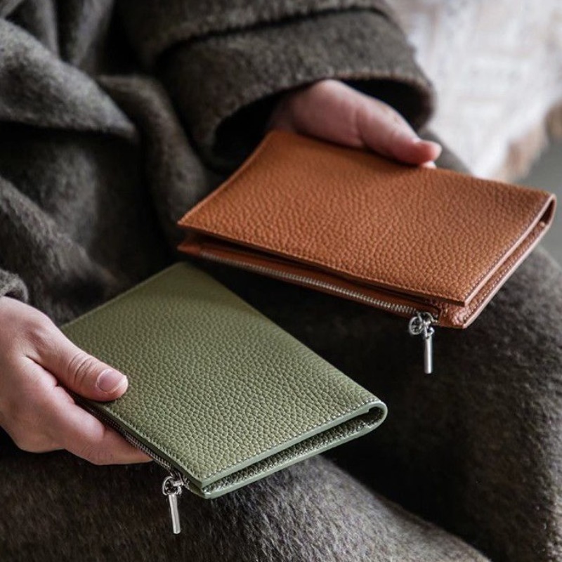 Skórzane etui na paszport, wod – Men'S Accessories Case recenzja i cena