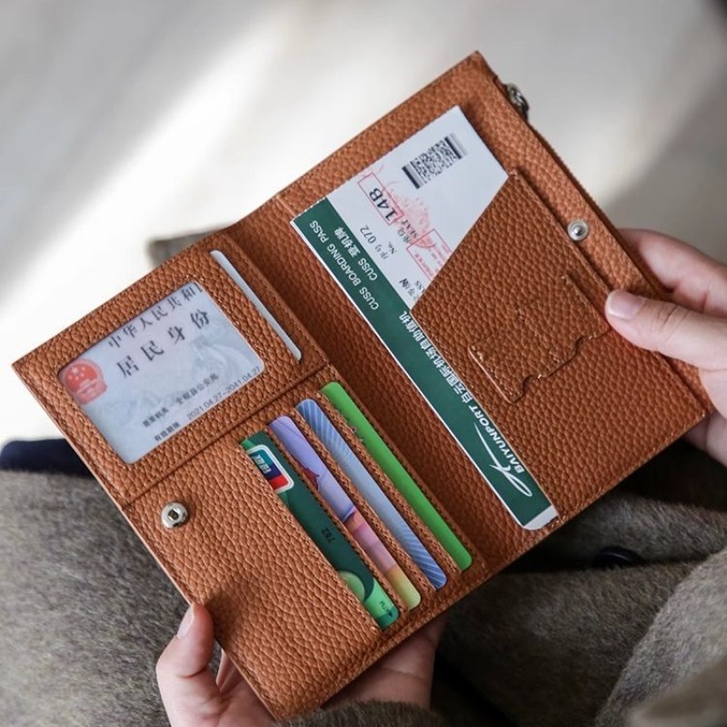 Skórzane etui na paszport, wod – Men'S Accessories Case recenzja i cena