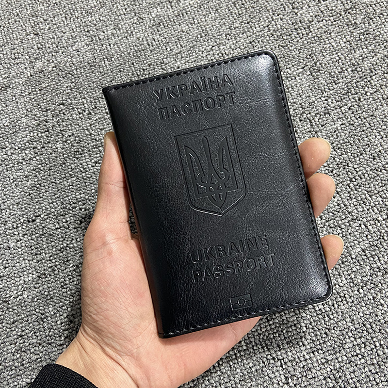 Ukraińskie etui na paszport mę – Men'S Accessories Case recenzja i cena