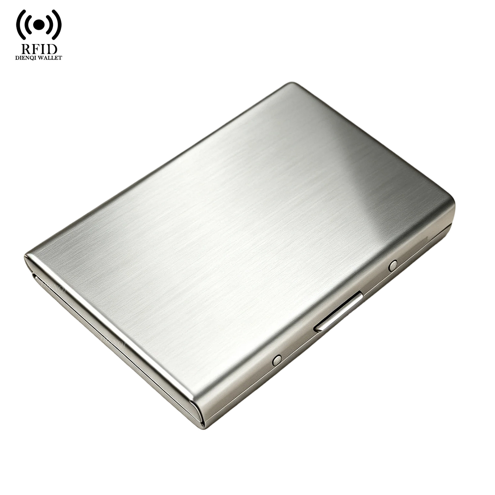 Portfele męskie z grawerem, po – Card Case Minimalist recenzja i cena